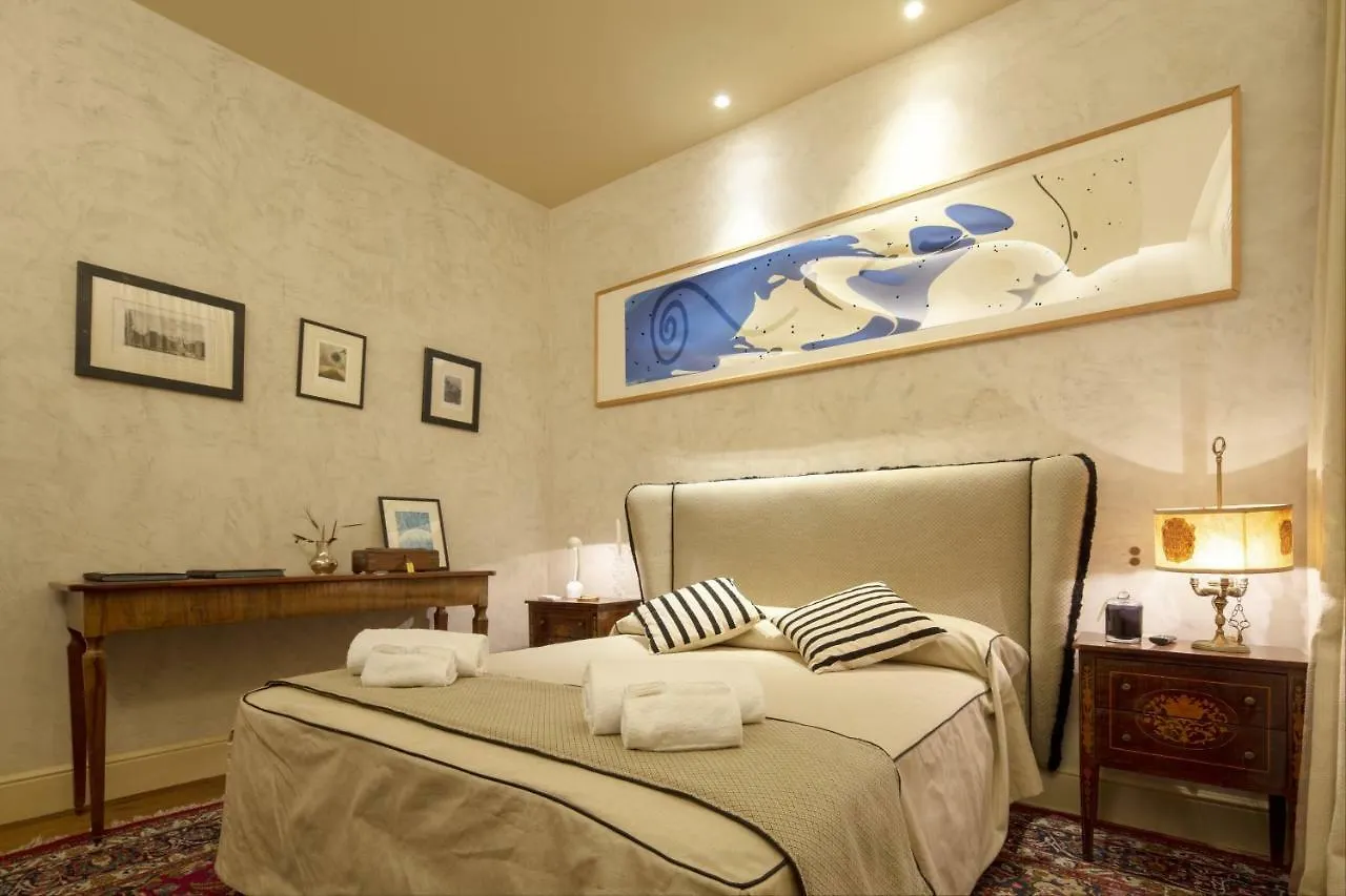 Serragli Apartment Florence