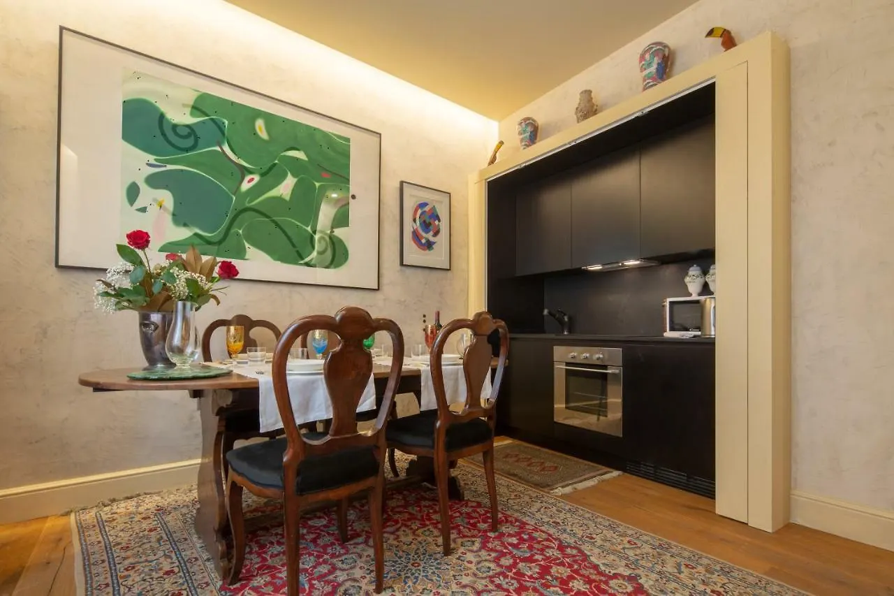 Serragli Apartment Florence